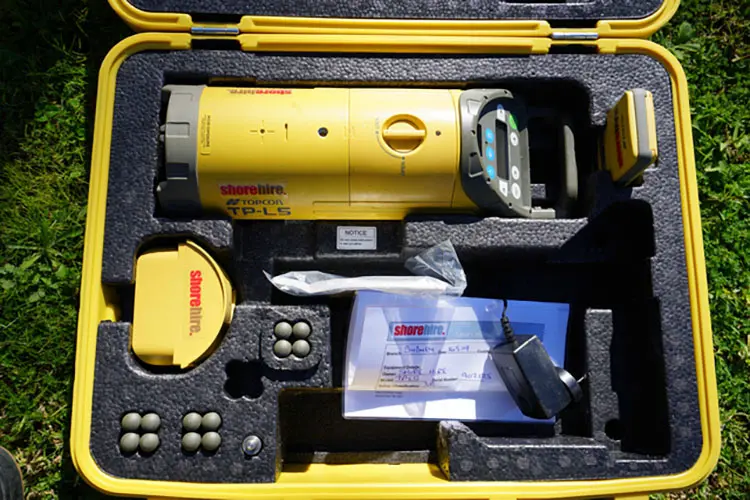 Pipe lasers in a box