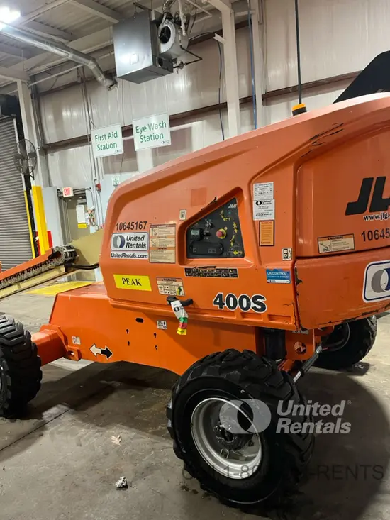 2017 JLG 400S Boom Lift