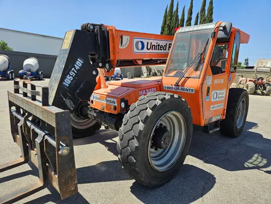 2017 SKYTRAK 8042 Forklift