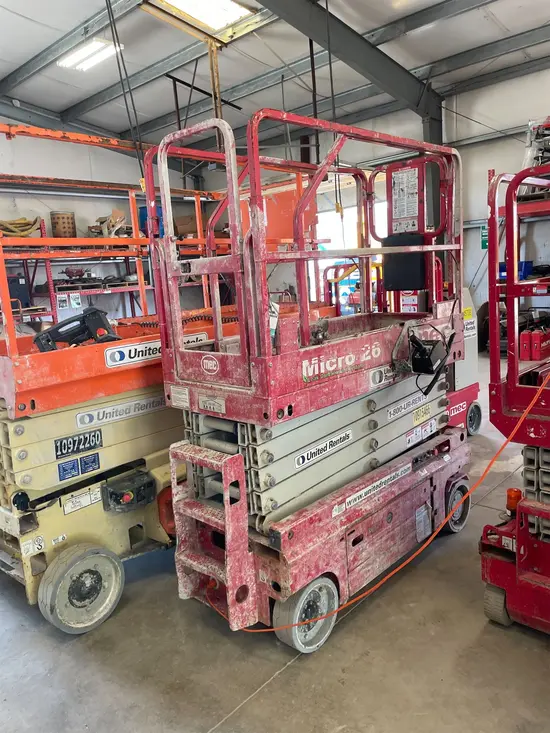 2019 MEC MICRO 26 Scissor Lift
