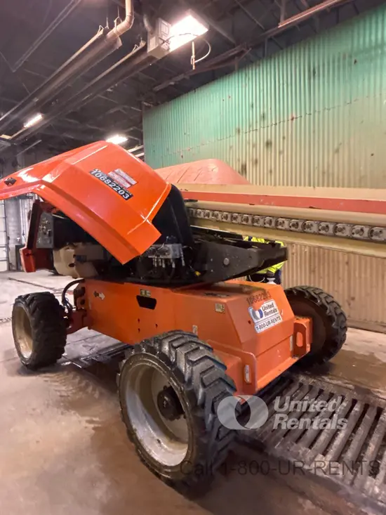 2017 JLG 600S Boom Lift