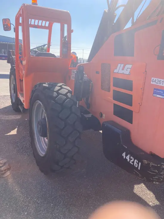 2017 SKYTRAK 10054 Forklift