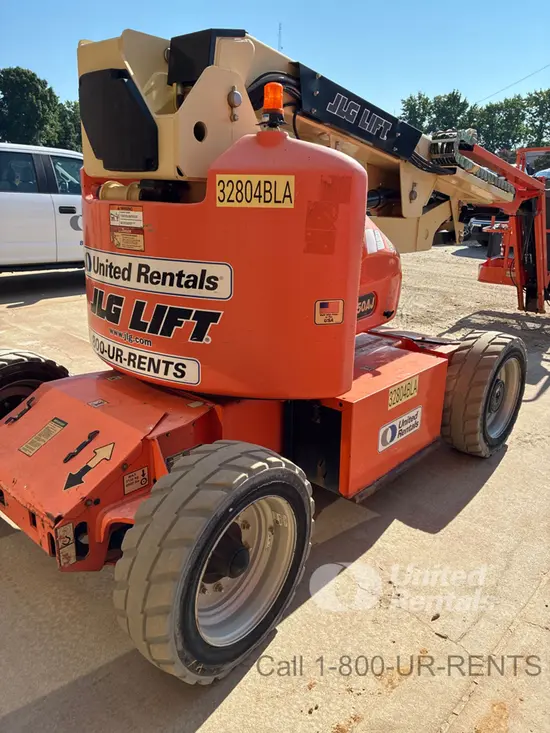 2016 JLG E450AJ Articulating Boom Lift