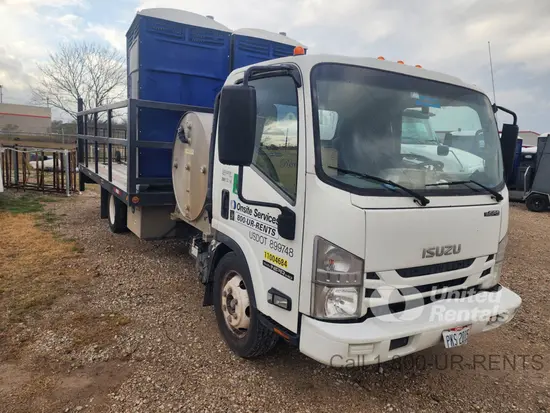 2019 ISUZU NPRHDREGG4X2