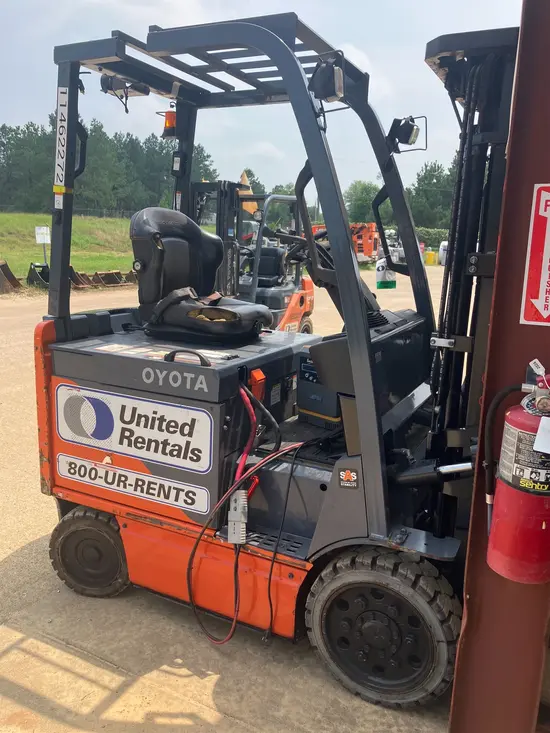 2022 Toyota 8FBCU25 Warehouse Forklift