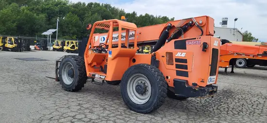 2017 SKYTRAK 8042 Forklift