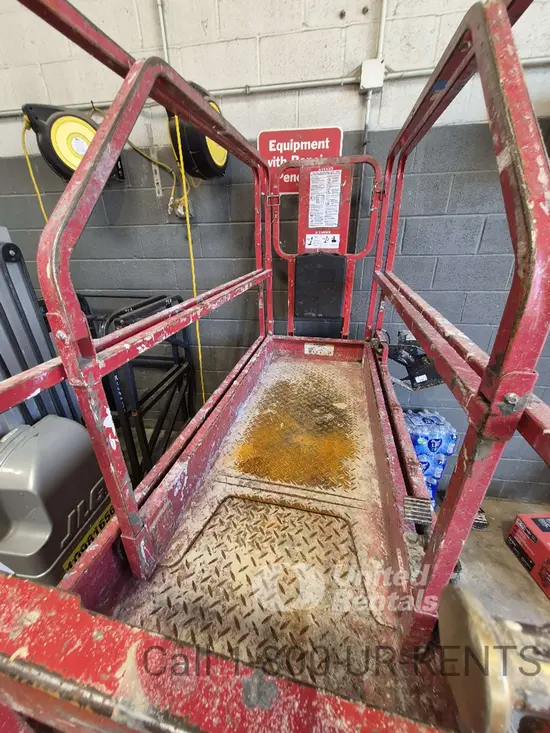 2019 MEC MICRO 26 Scissor Lift
