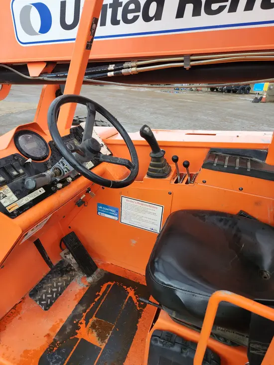 2016 SKYTRAK 8042 Forklift