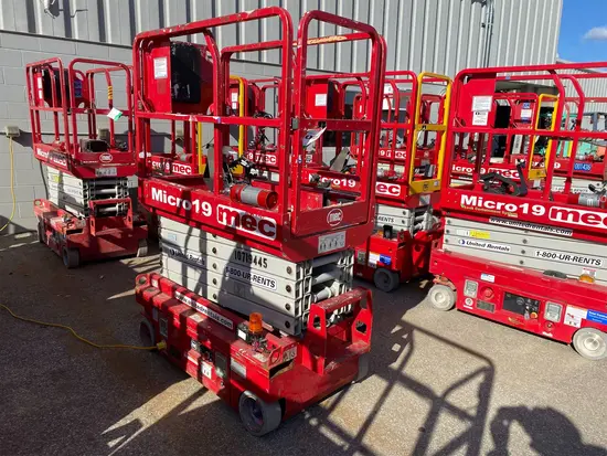 2018 MEC MICRO 19 Scissor Lift