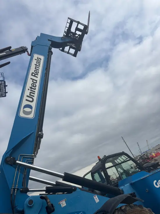 2016 Genie GTH-1056 Forklift