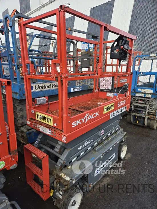 2020 Skyjack SJ3219 Scissor Lift