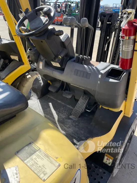 2018 HYSTER H50XT Warehouse Forklift