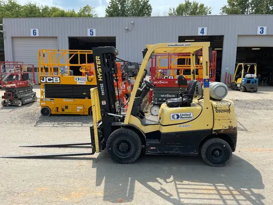 2017 HYSTER H50XT Warehouse Forklift