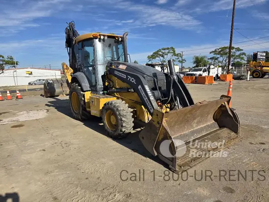 2019 John Deere 710L Backhoe Loader