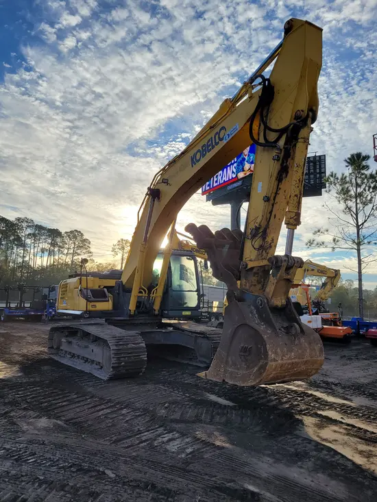 2019 Kobelco SK350LC-10 Excavator