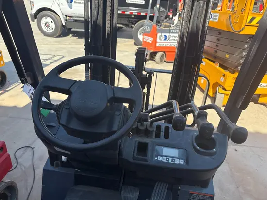 2019 Toyota 8FBCU25 Warehouse Forklift