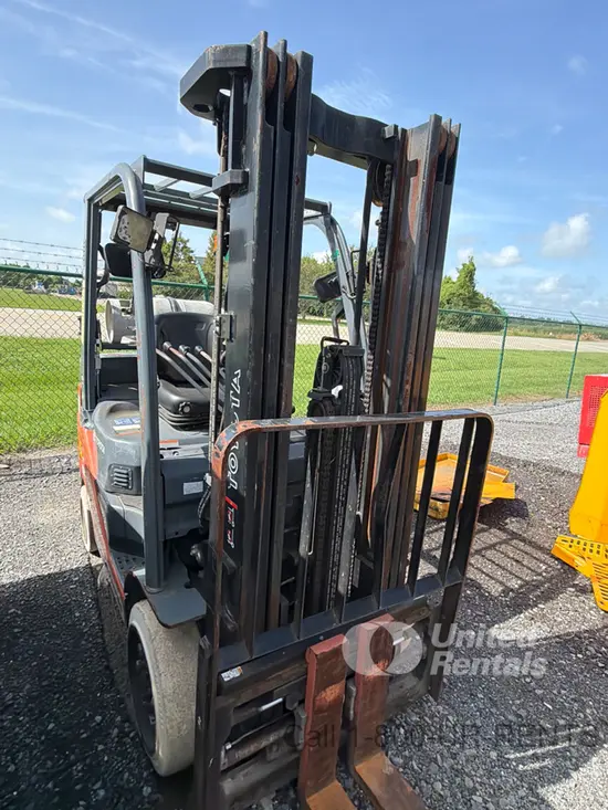 2020 Toyota 8FGCU25 Warehouse Forklift