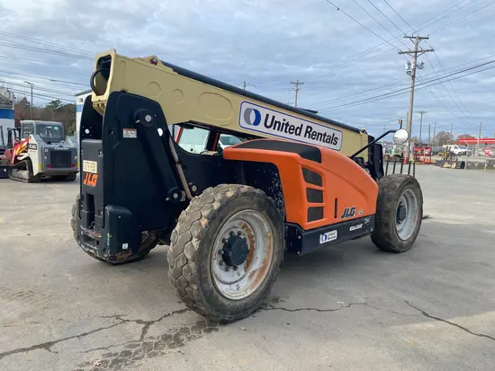 2018 JLG 742 Forklift