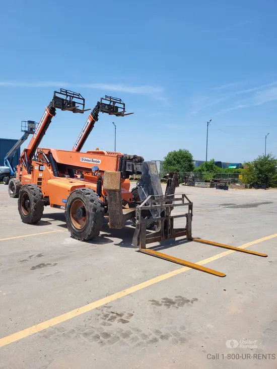2017 SKYTRAK 10054 Forklift