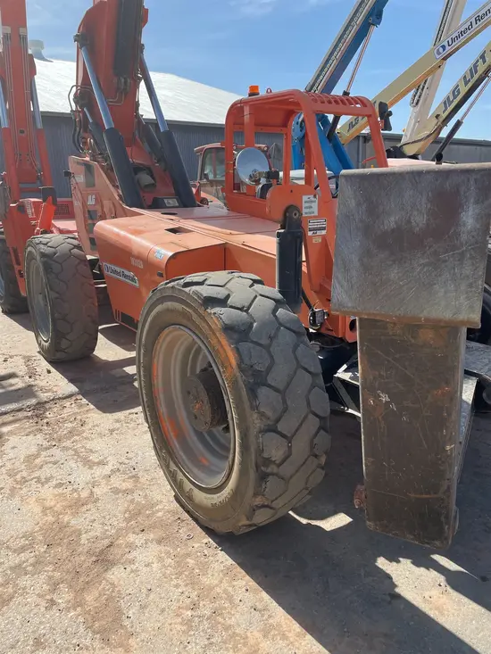 2017 SKYTRAK 10054 Forklift