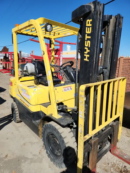 2022 HYSTER H50XT Warehouse Forklift