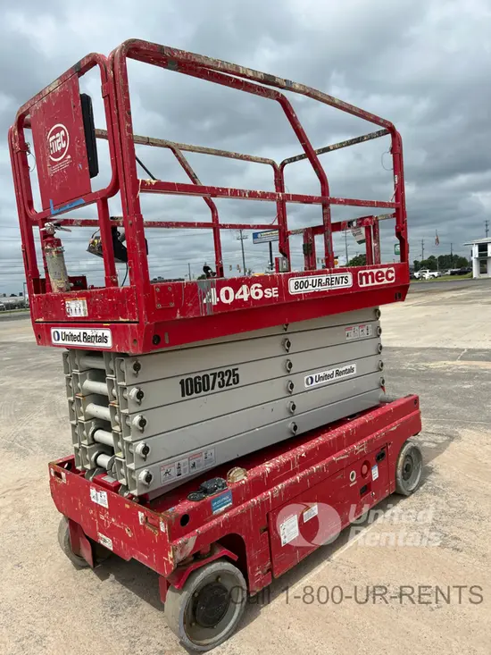 2017 MEC 4046SE Scissor Lift