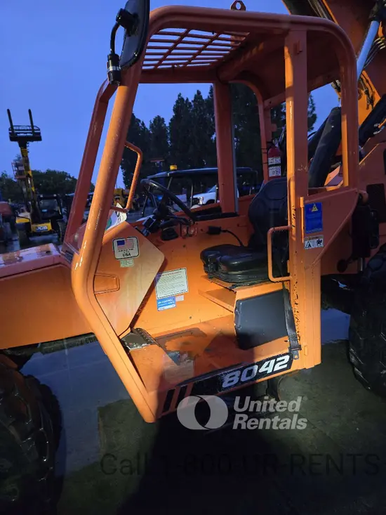2018 SKYTRAK 8042 Forklift