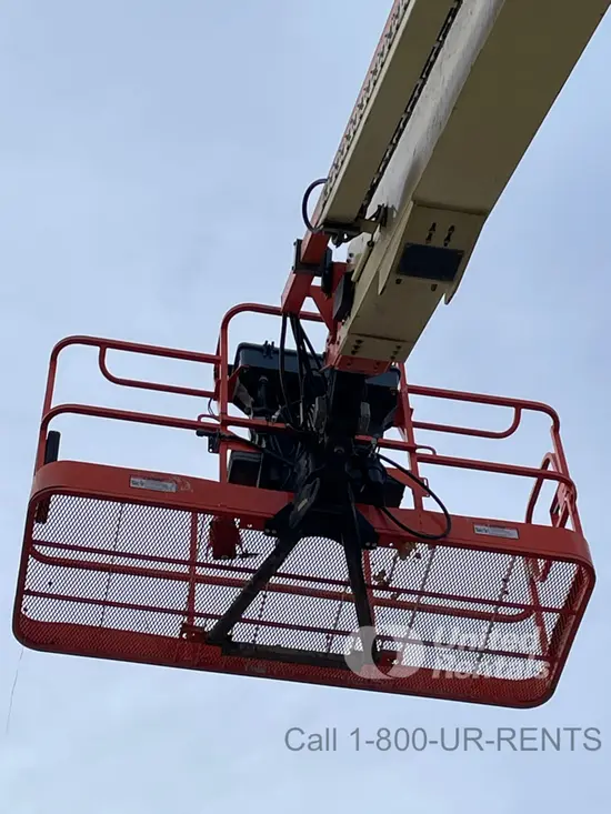 2018 JLG 800S Boom Lift