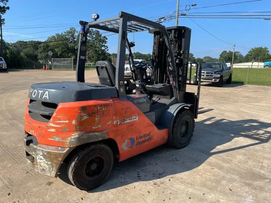 2021 Toyota 8FD45U Warehouse Forklift
