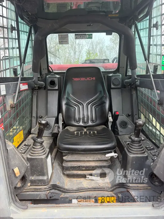 2020 Takeuchi TL12V2-CR Track Loader
