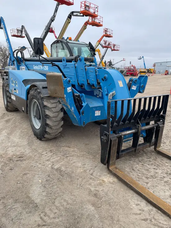 2018 Genie GTH-1256 Forklift