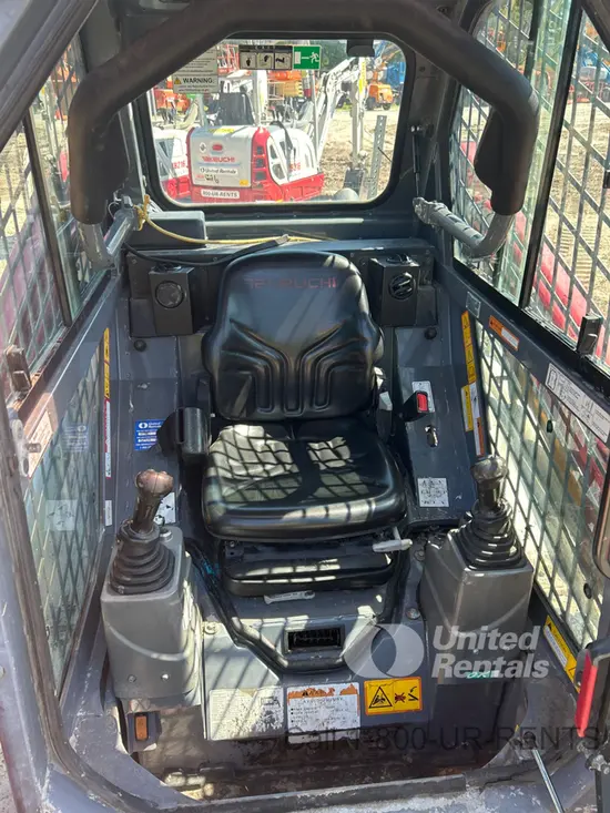 2021 Takeuchi TL6CR Track Loader