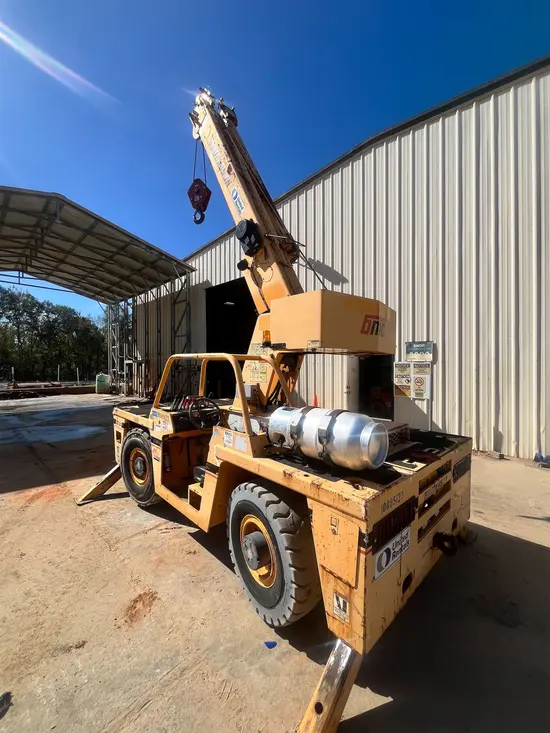 2012 Broderson IC-80-3J