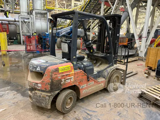 2017 Toyota 8FDU30 Warehouse Forklift