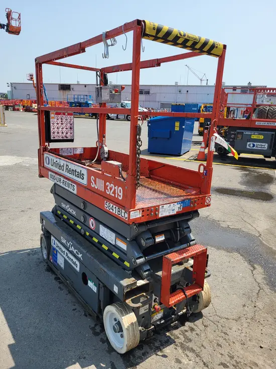 2017 Skyjack SJIII3219 Scissor Lift