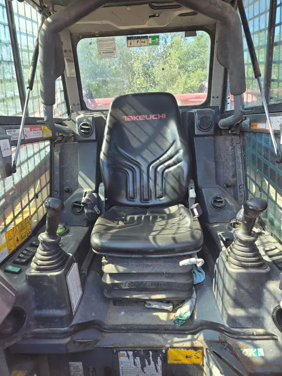 2020 Takeuchi TL12V2-CR Track Loader