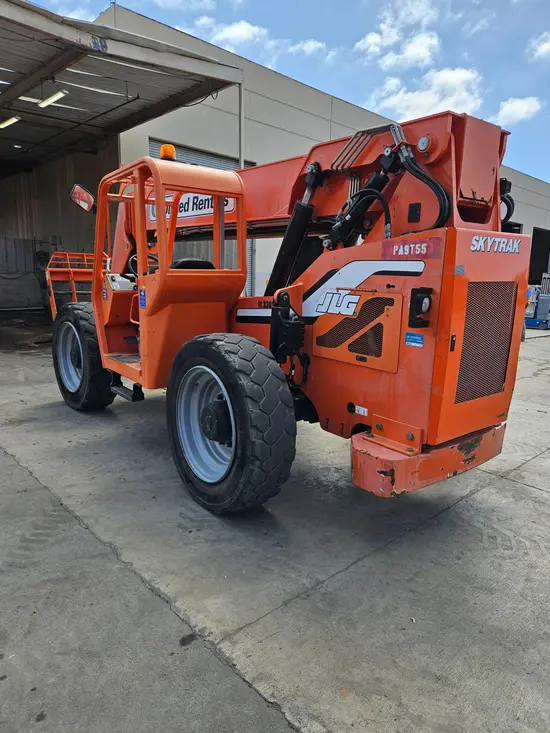 2015 SKYTRAK 6042 Forklift