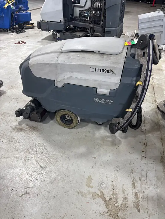 2020 Clarke SC 901 X32C Scrubber