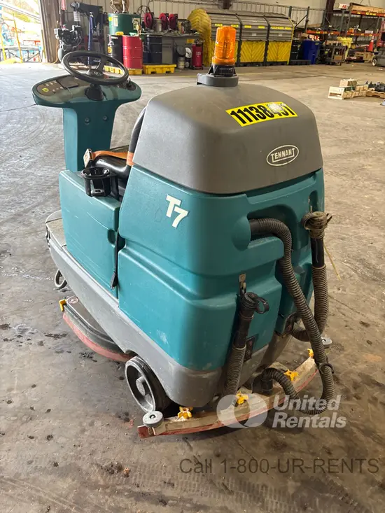 2021 Tennant M-T7 Scrubber