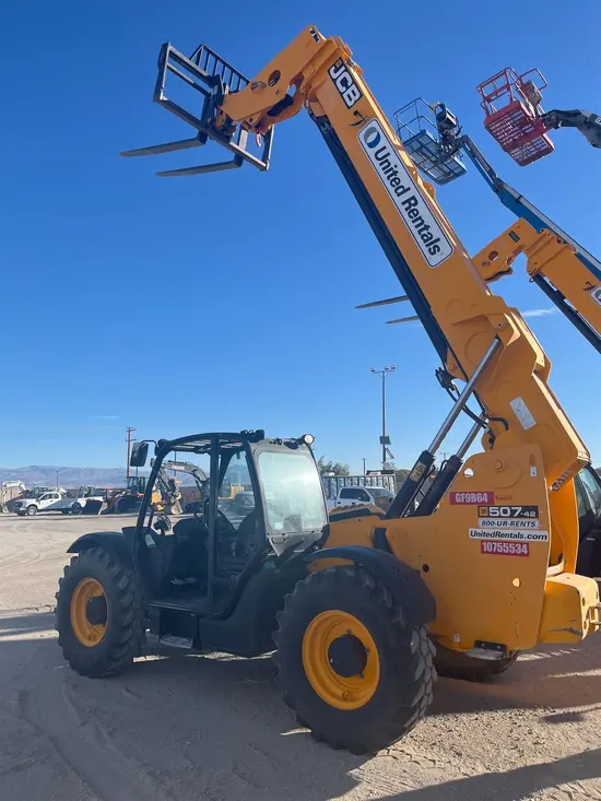 2018 JCB 507-42 Forklift