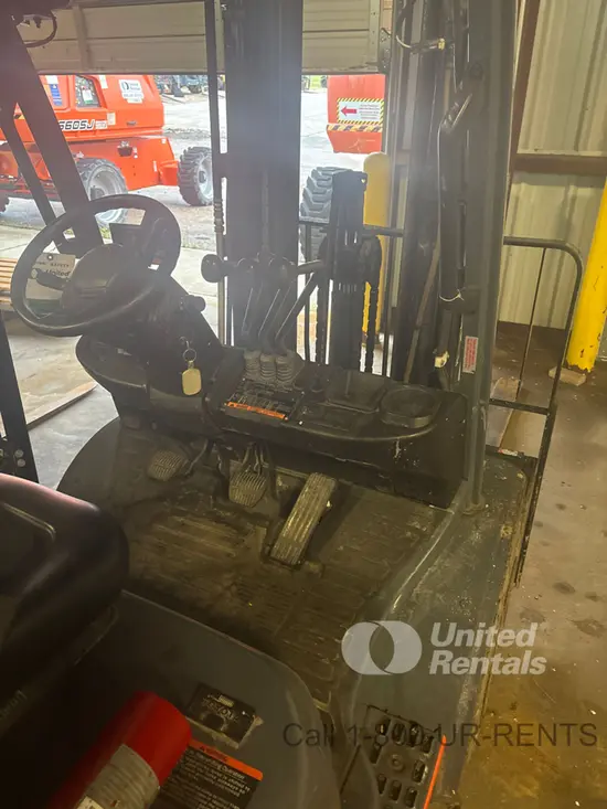 2020 Toyota 8FGU30 Warehouse Forklift