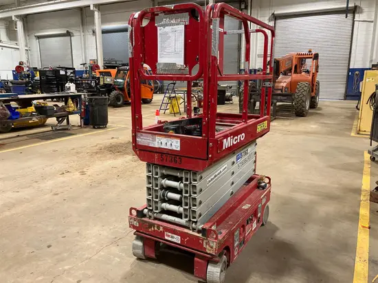 2018 MEC MICRO 19 Scissor Lift