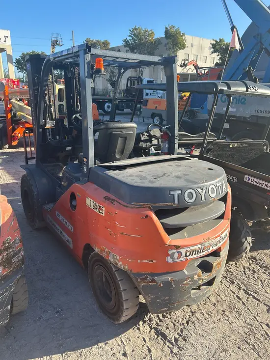 2021 Toyota 8FD45U Warehouse Forklift