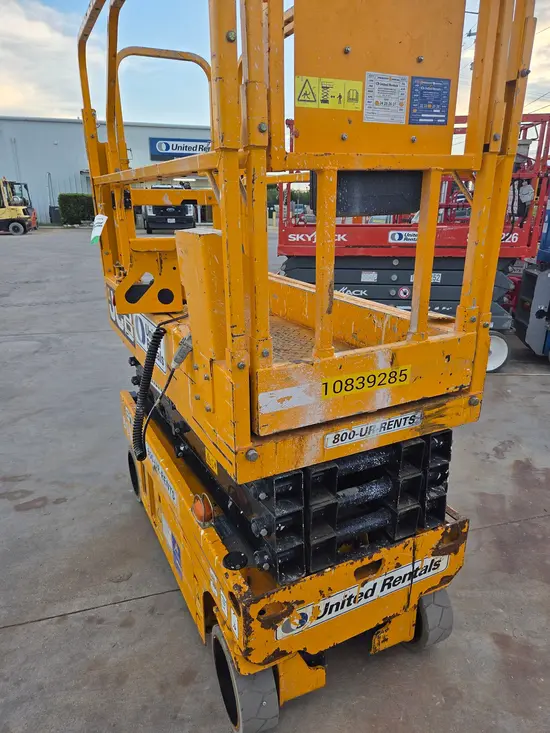2018 JCB S1930E Scissor Lift