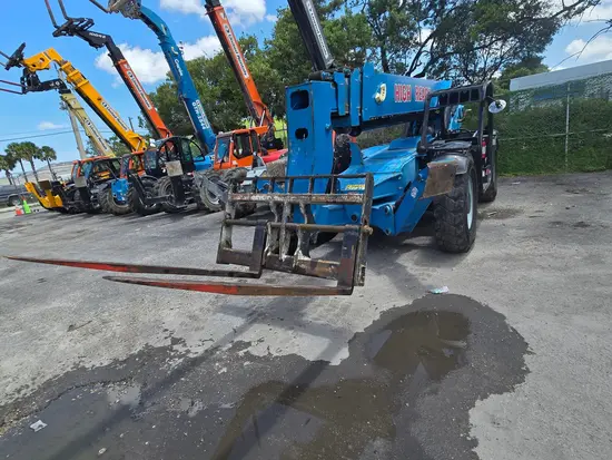2016 Genie GTH-1056 Forklift