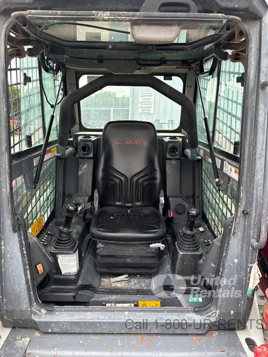 2022 Takeuchi TL12R2-CR Track Loader
