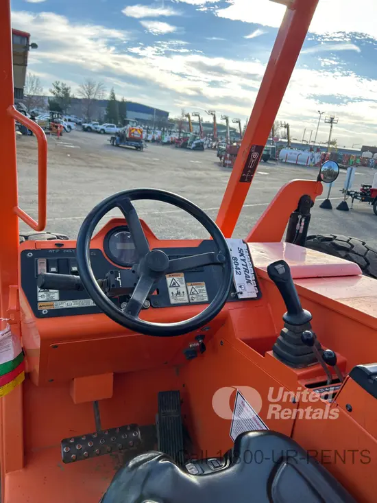 2018 SKYTRAK 8042 Forklift