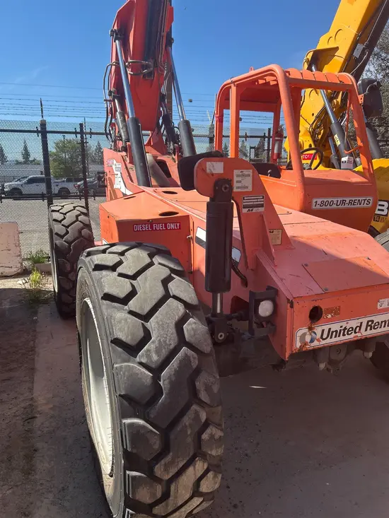 2015 SKYTRAK 6042 Forklift