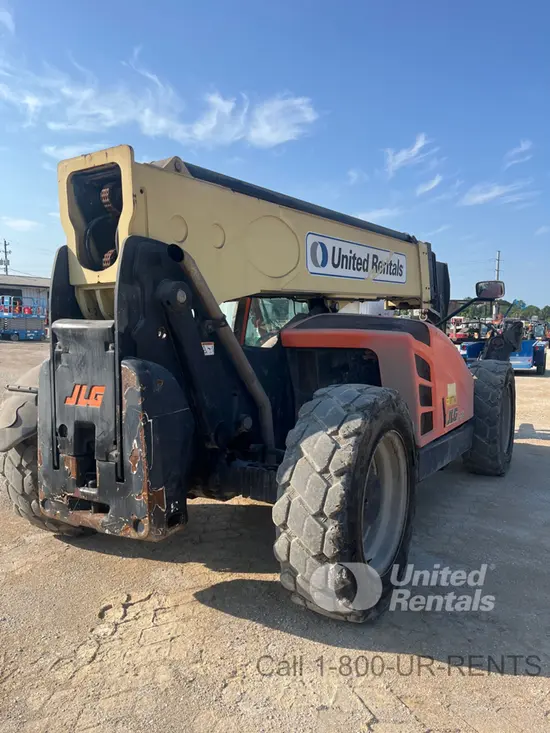 2018 JLG 1055 Forklift
