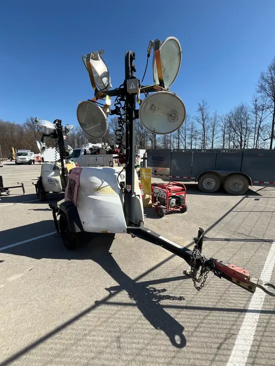 2017 Magnum Pro MLT6SM Portable Light Tower